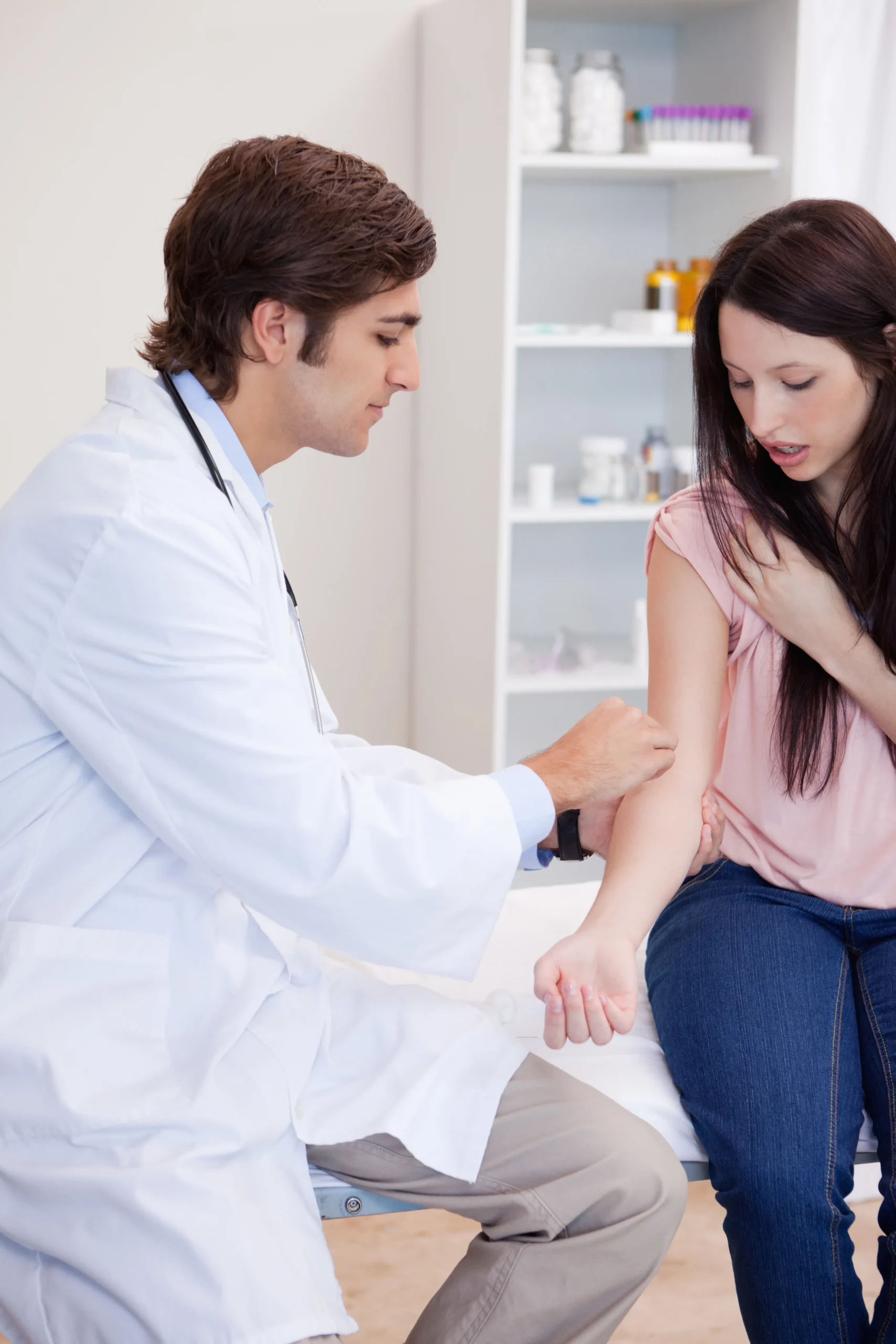A healthcare provider administering an injection to a patient looking to get PrEP online via affordable PrEP online programs.