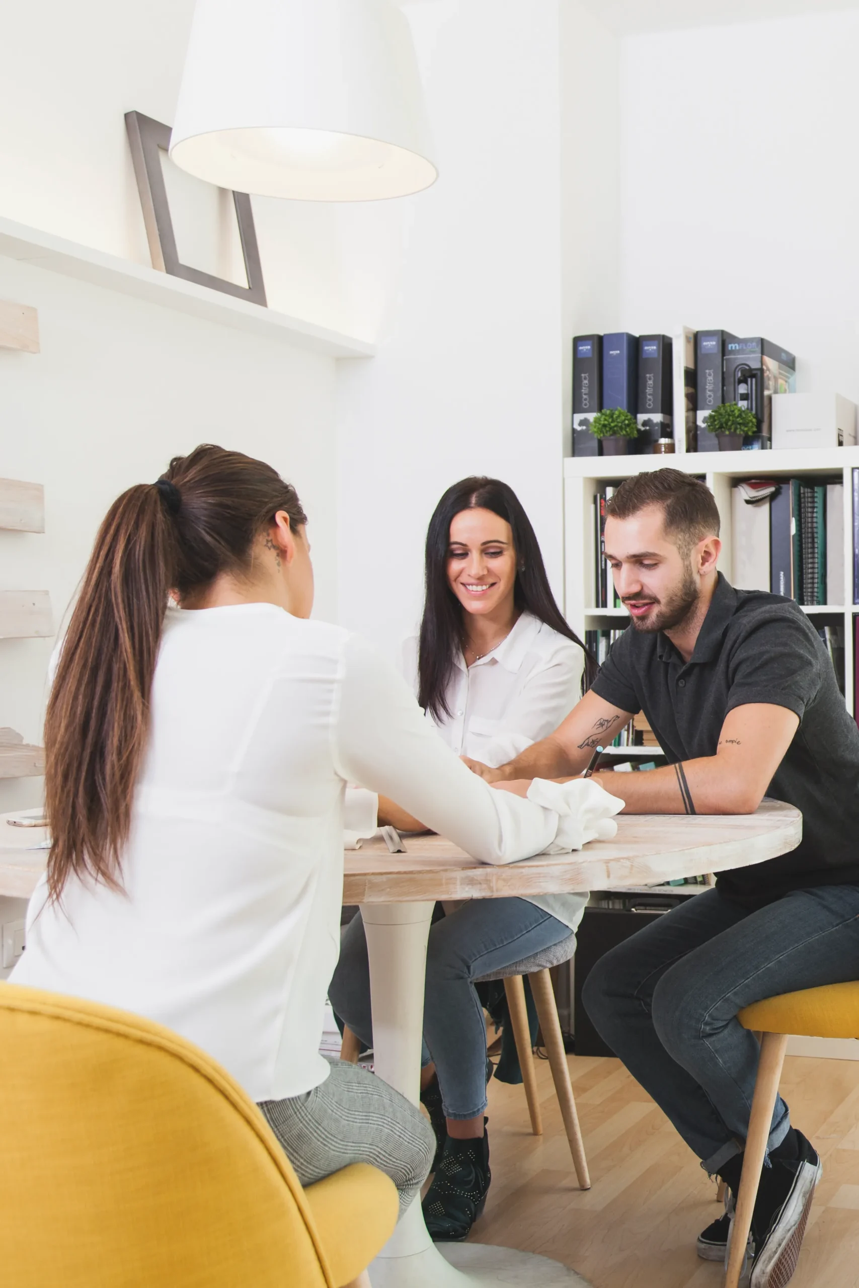 Couple consulting with a clinician to discuss eligibility and timeline for PEP for HIV.